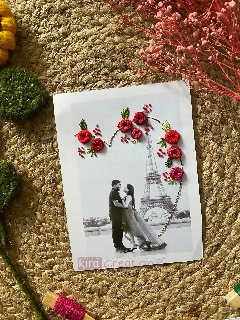 Embroidery work  photo Frame| engagement  embroidery photo frame .| brithday gift | couple gift | anniversary gift | @kiracreations