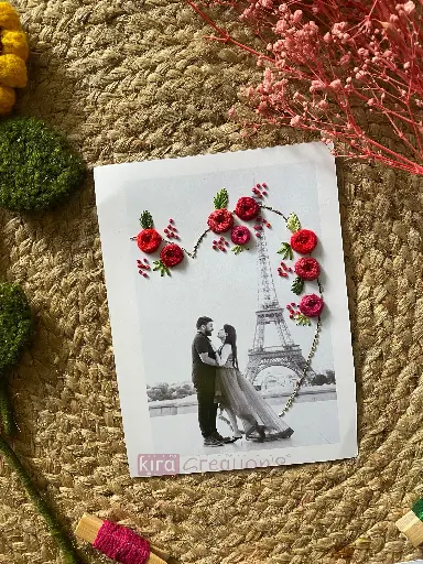 Embroidery work  photo Frame| engagement  embroidery photo frame .| brithday gift | couple gift | anniversary gift | @kiracreations