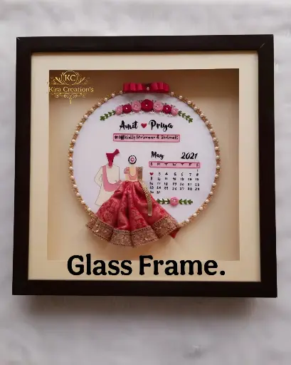With Glass Frame