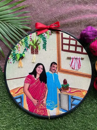 Family Embroidery Hoop | Family Gift | Couple Gift | Anniversary Gift | Wall Decor @kiracreations 