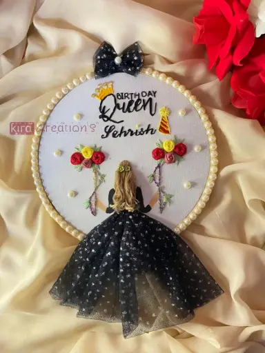 Birthday Calendar Embroidery Hoop | For Your Best Friend  | Best Birthday Gift | black dress@Kiracreation's 
